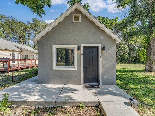110 E Osborne St