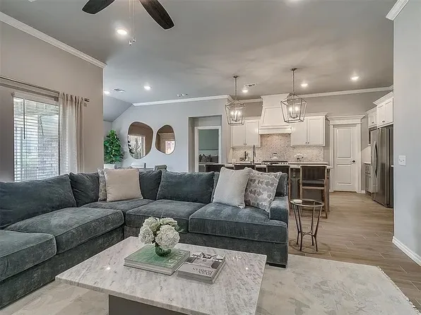 16009 Iron Tree Ln, Edmond, OK 73013