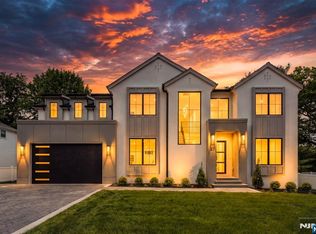 27 Garret Pl, Glen Rock, NJ