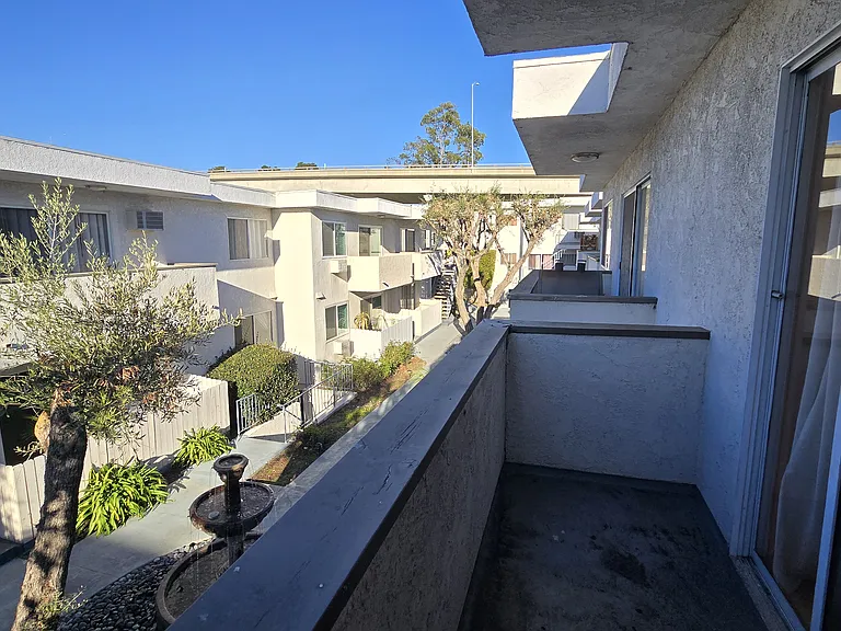 2884 Sawtelle Blvd #217 — Photo 13