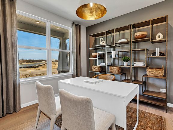 Flex Room Home Office