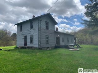 2883 Burton Rd, Jamestown, NY 14701