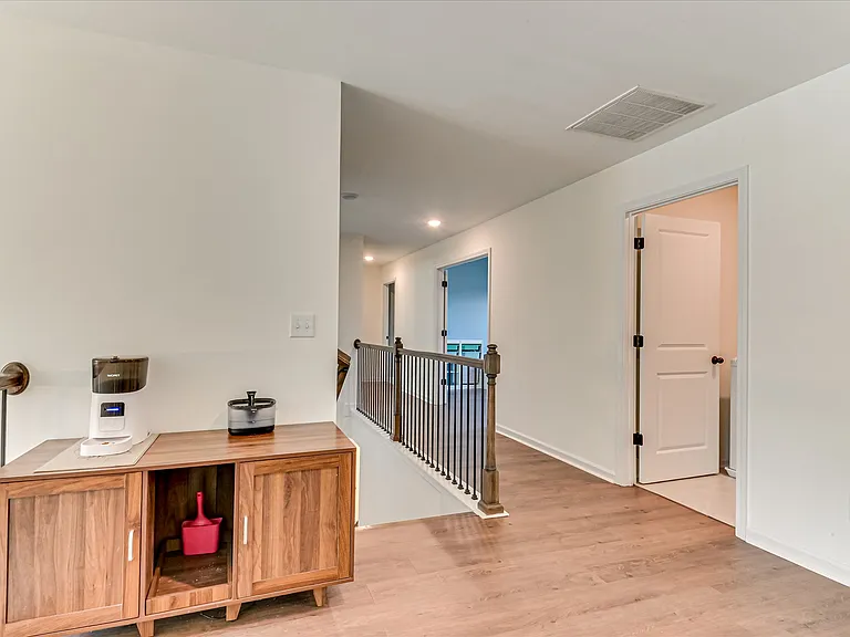 251 Haverford Dr — Photo 56