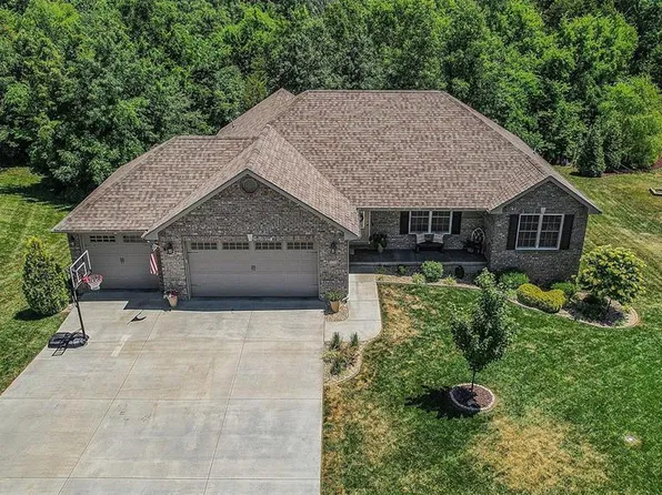 175 Cedar Berry Dr, Washington, MO 63090