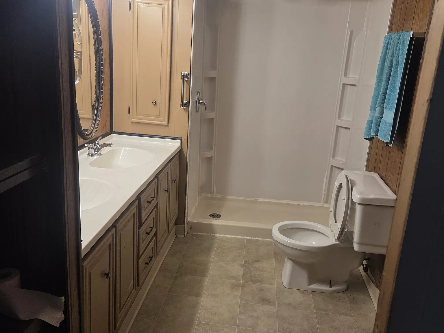 3 bed, 1200 sqft, $800 — Photo 3