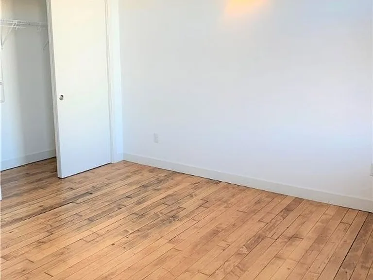 50 Sprague St — Photo 3