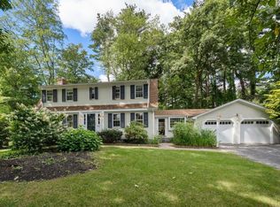 14 Thoreau Rd, Acton, MA 01720