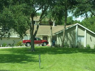 410 E Country Circle Dr, Port Orange, FL 32128