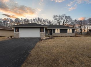 5002 Painted Pony Ln, Loves Park, IL