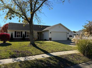 11 Castlegate Ct, Pittsboro, IN 46167