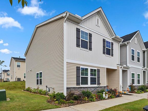 4th image of 1279 Willow Tree Way