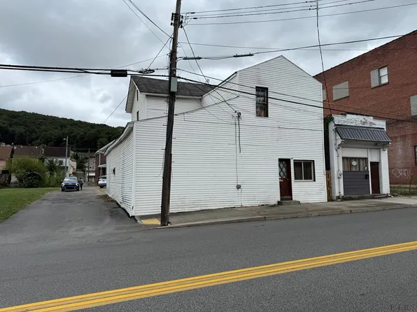 81-83 Fairfield Ave, Johnstown, PA 15906