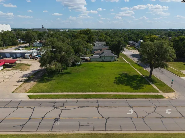 0 E 4th Ave, Hutchinson, KS 67501