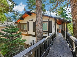 761 W Victoria Ct, Lake Arrowhead, CA 92352