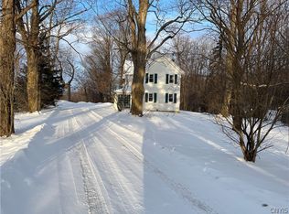 2709 King Rd, Sauquoit, NY 13456