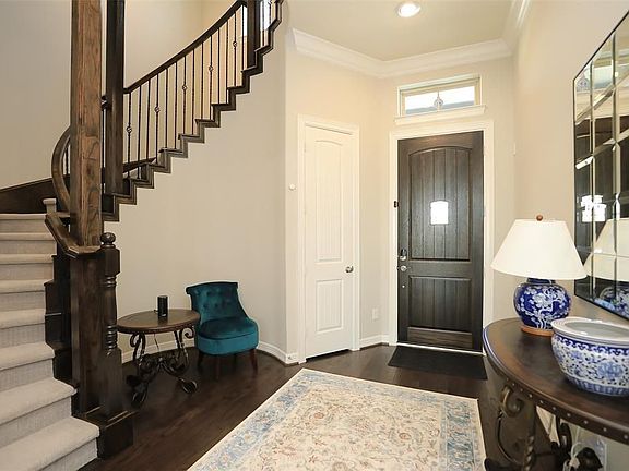 4th image of 13426 Stoneleigh Terrace Dr