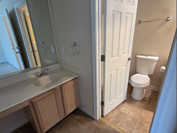 5th image of 11 Arrowood Ct