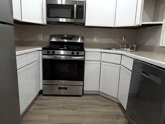 5th image of 1603 Meadowview Ln #1603