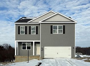 115 Crabapple Ln, Beaver Falls, PA