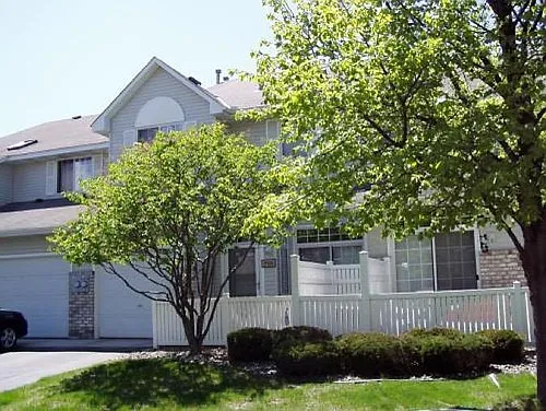 17920 Cobblestone Way Photo 1