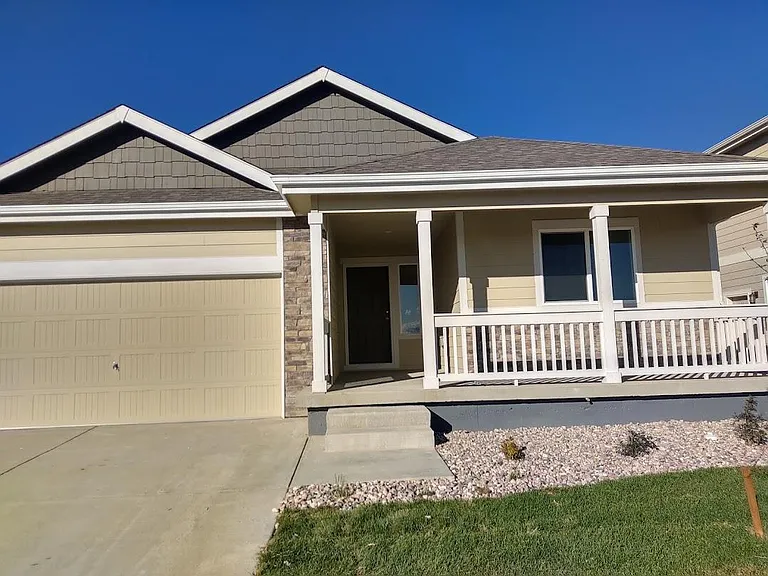 2083 Moon Rise Dr — Photo 1