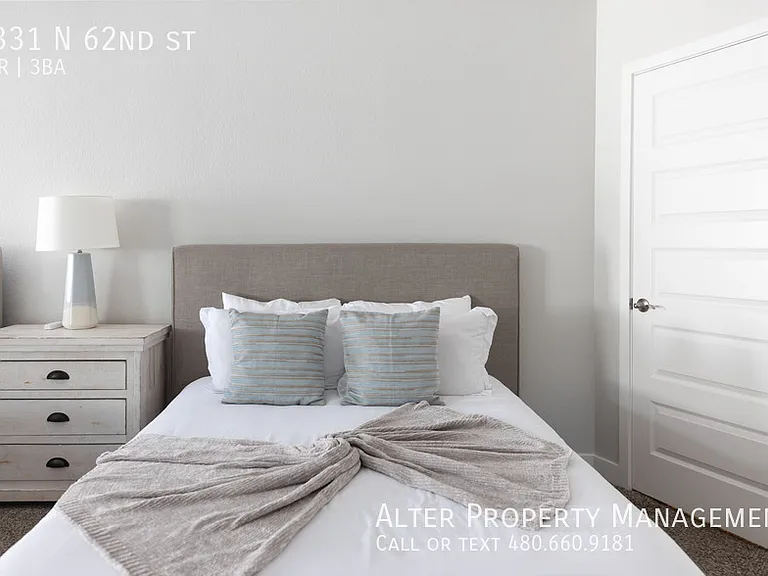 3331 N 62nd St — Photo 21