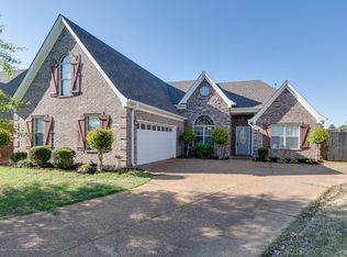 2976 Dawkins Cv, Southaven, MS 38672
