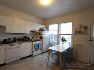 32 Chatham St #1A, Cambridge, MA 02139
