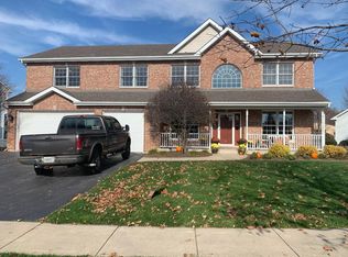 124 Schmidt Dr, Hampshire, IL 60140