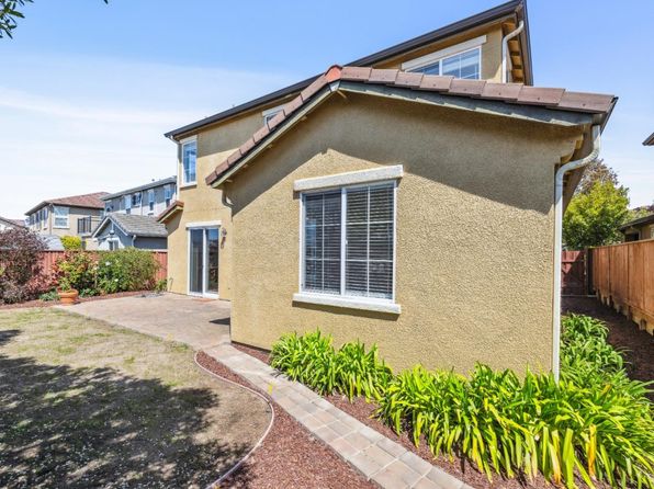 4276 Bay Crest Cir, Seaside, CA 93955