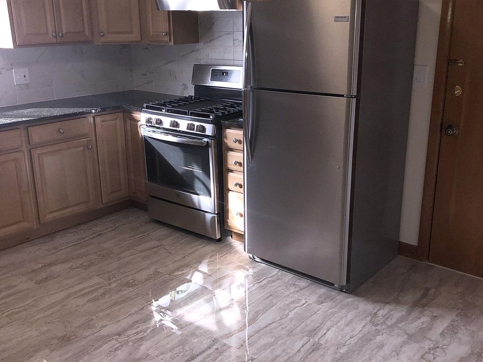 1st image of 47 South St