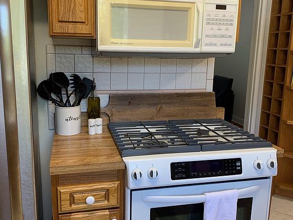 4th image of 1248 S Shady Glen Dr