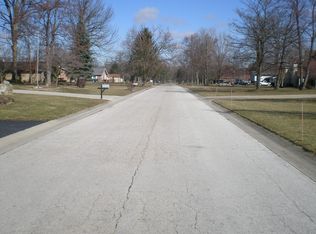 57 Adams Dr, Fremont, OH 43420