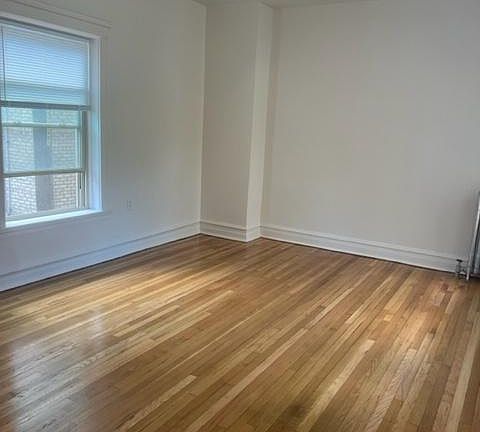 3rd image of 153 N Mason Ave #1E