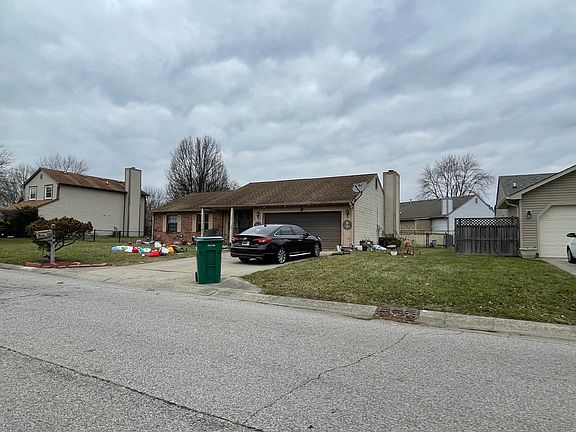 2nd image of 9152 Wilshire Glen Dr
