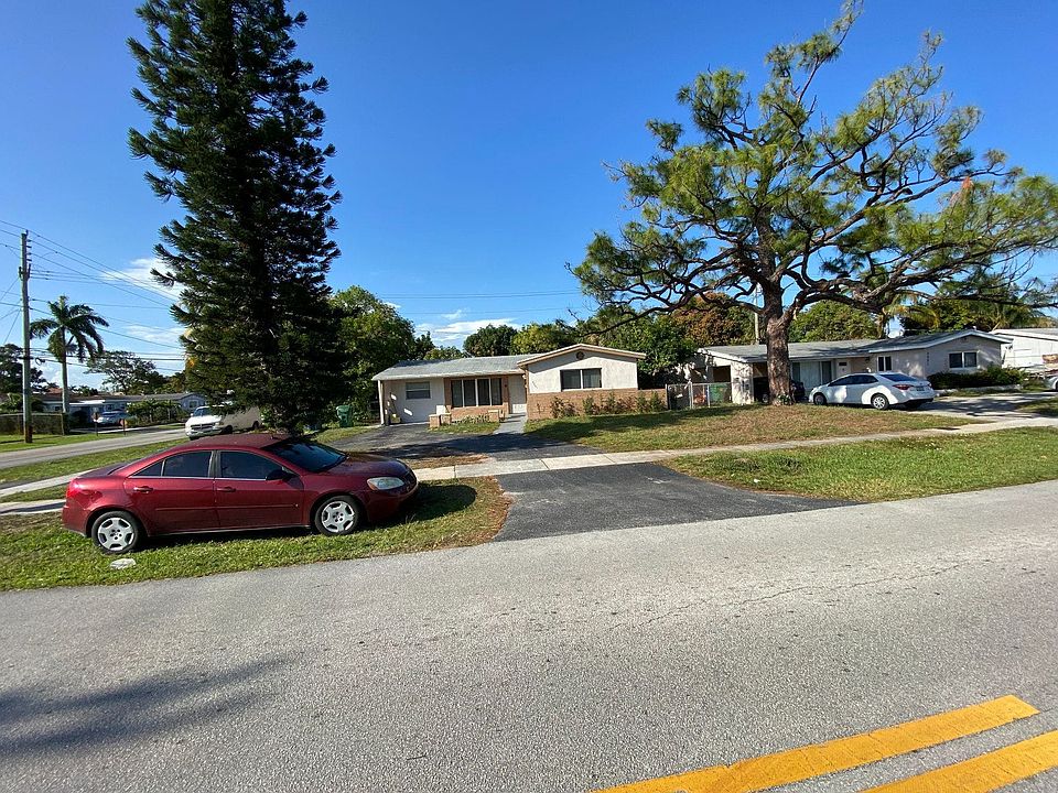 1st image of 3891 NW 7th St