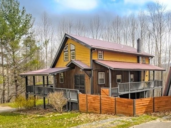 267 Reservoir Hill Rd, Elk Park, NC 28622