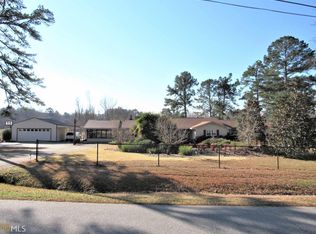 31 Shenandoah Dr, Cataula, GA 31804