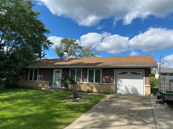 1530 Hassell Rd, Hoffman Estates, IL 60169