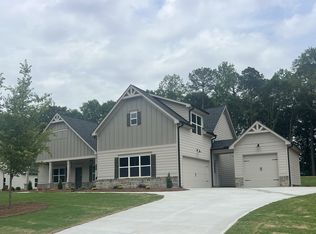 330 Meadows Dr, Bethlehem, GA 30620