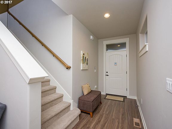 4th image of 6902 NE 66th St
