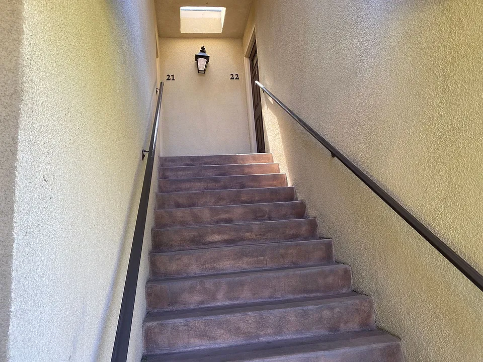 792 Avocado Ave #22