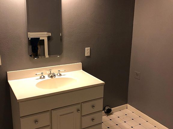 5th image of 4100 Baptist Ct