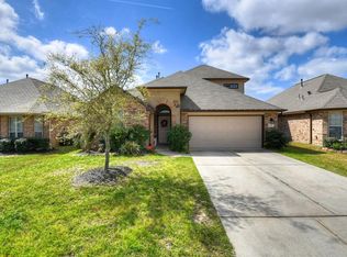 155 Country Crossing Cir, Magnolia, TX 77354
