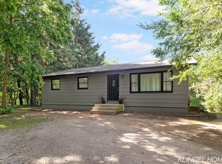 613 E Pontaluna Rd, Muskegon, MI 49444