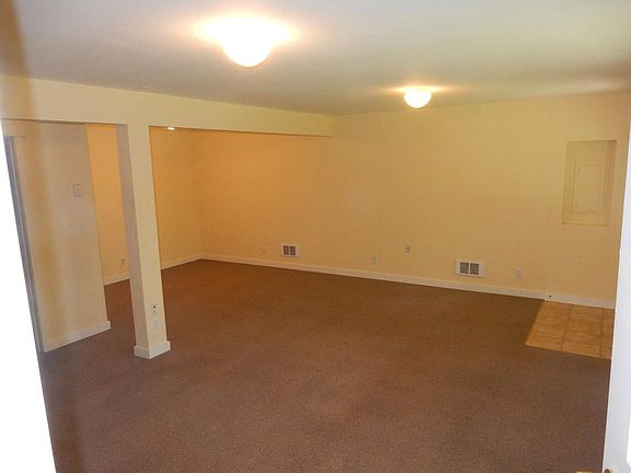 5th image of 9890 NE Beach Crest Dr
