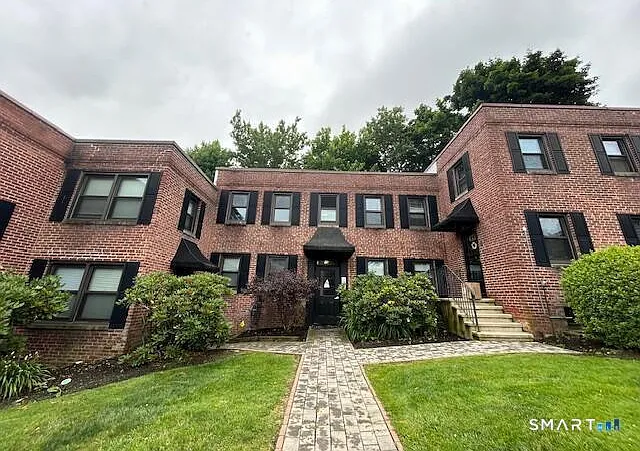 1 bed, 1.0 bath, 575 sqft, $1,850 — Photo 2