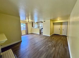 11275 Avenida De Los Lobos UNIT B, San Diego, CA 92127