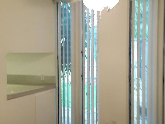 5th image of 2312 W El Segundo Blvd APT 1