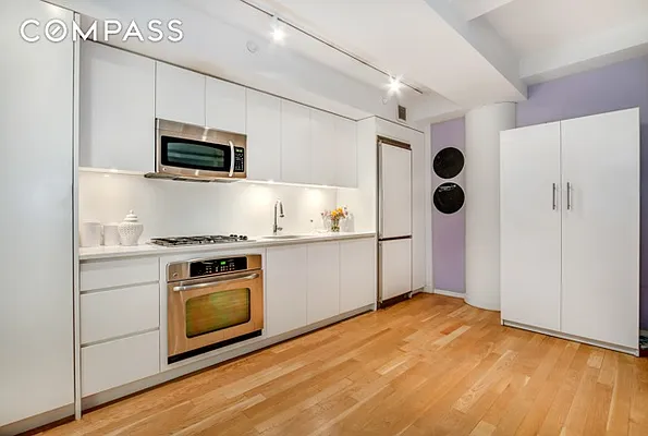 Sold by Compass | media 3